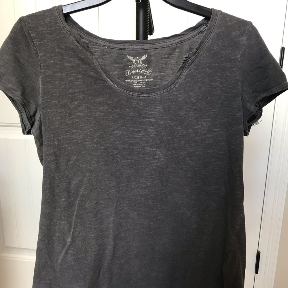 Grey small shirt Faded glory